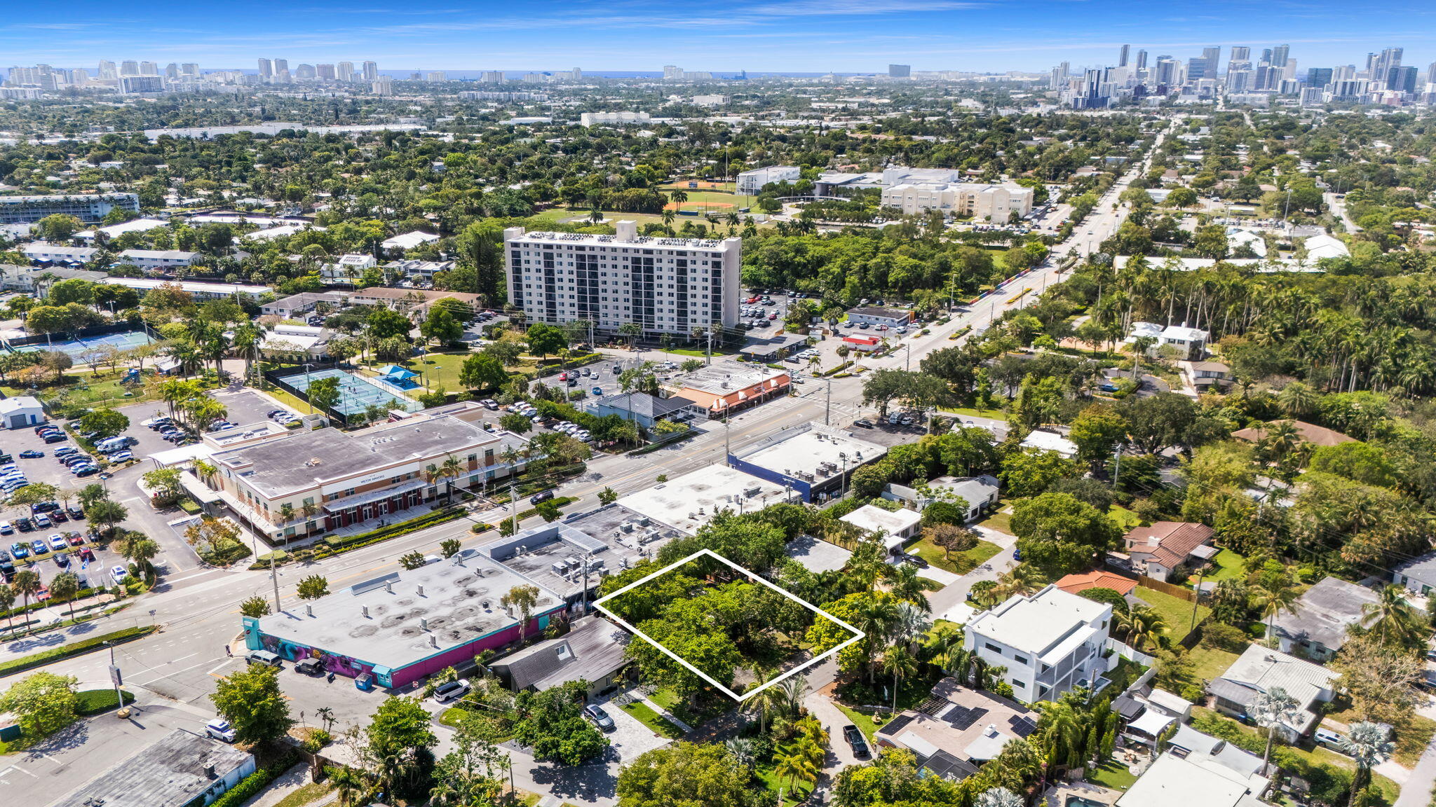 WILTON MANORS FIRST ADD - Residential Lease