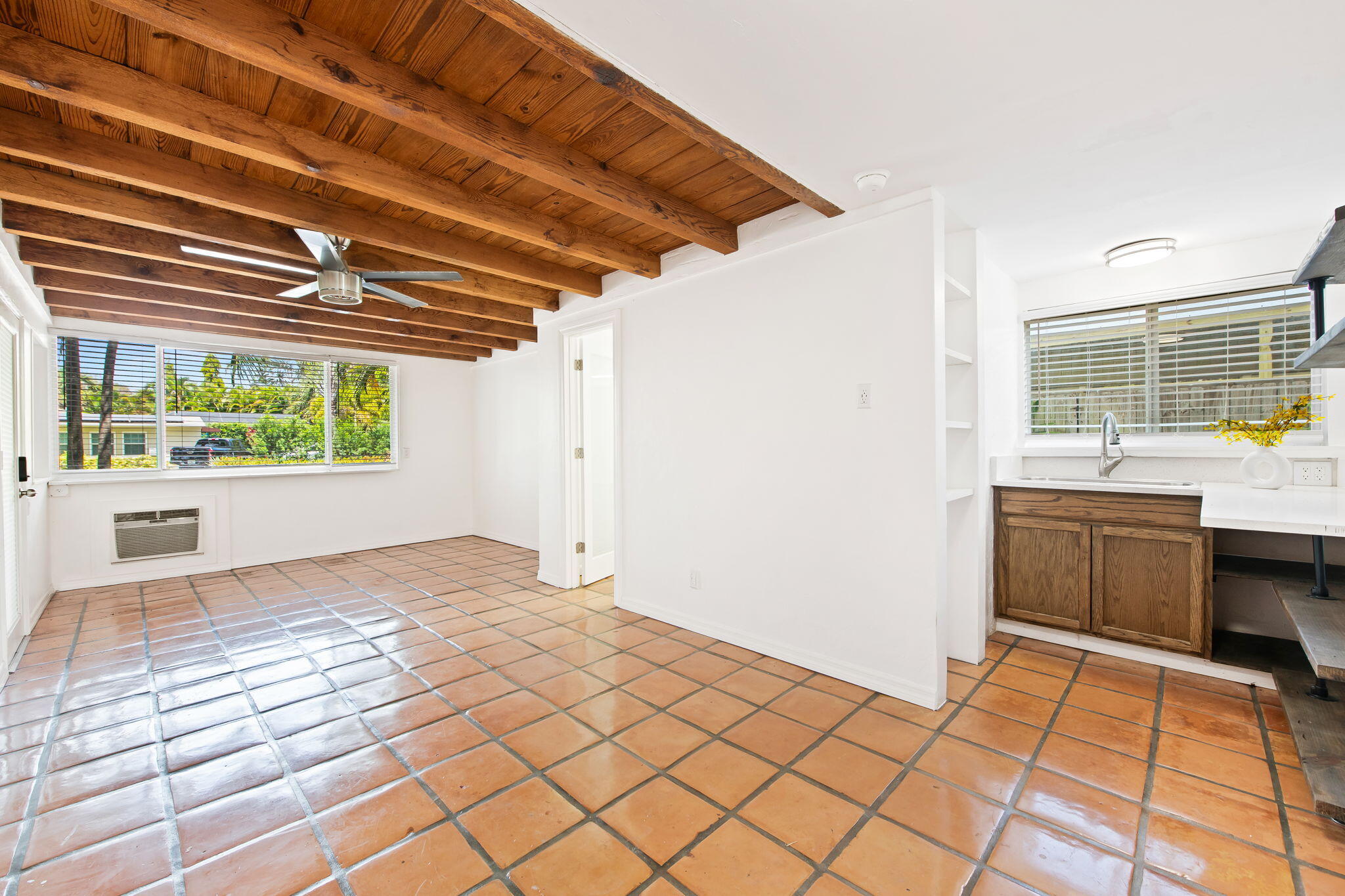 WILTON MANORS FIRST ADD - Residential Lease