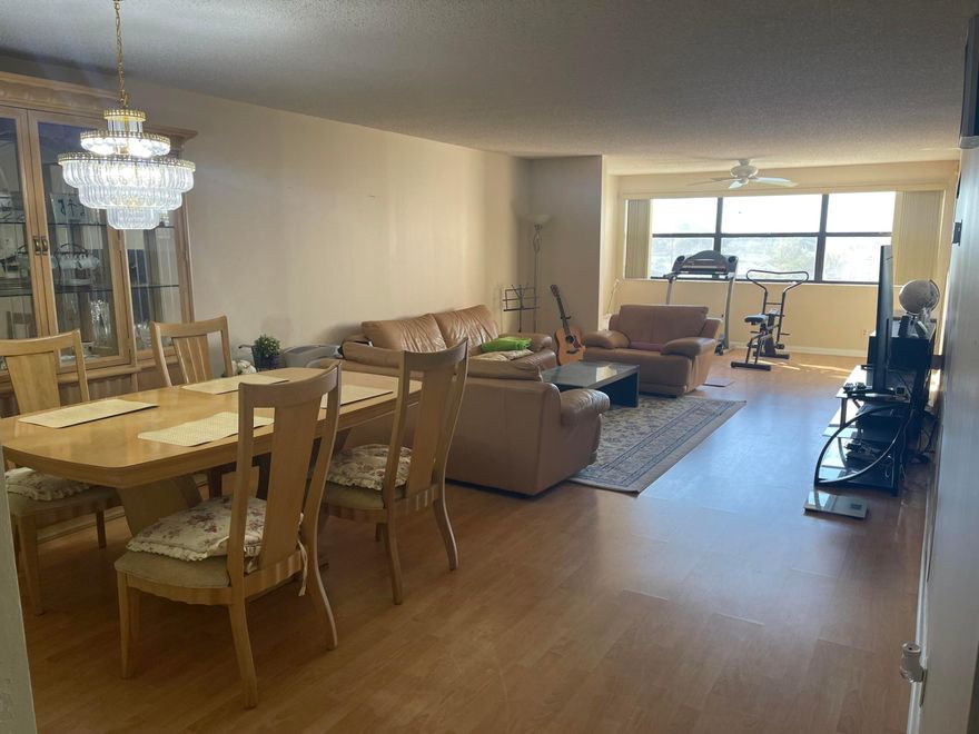 WELL MAINTAINED 2/2 RIVERA MODEL WITH LAKE VIEW LOCATED AT BACK GATE IN ACTIVE COMMUNITY OF SUNRISE LAKES PHASE 4.  THE UNIT HAS WASHER & DRYER IN A LARGE LAUNDRY ROOM. TILE AND LAMINATED FLOOR AND GRANITE AND WOOD CABINETS.  MAIN BUYER NEEDS 55+, 650 CREDIT SCORE, AND 37,500 INCOME. NEAR GROCERIES, RESTAURANTS, FLL AIR PORT, AND SAWGRASS SHOPPING MALL.