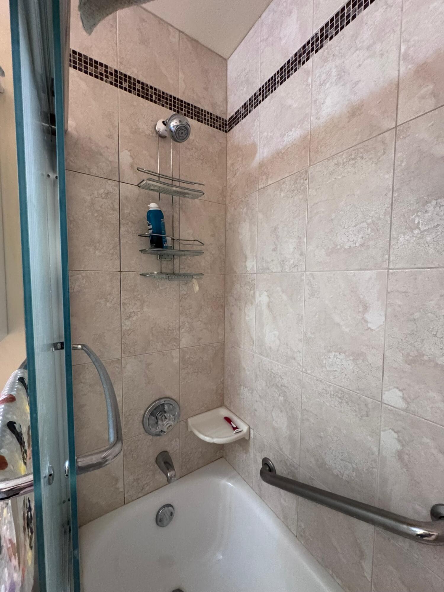 DELRAY VILLAS 2 - Residential