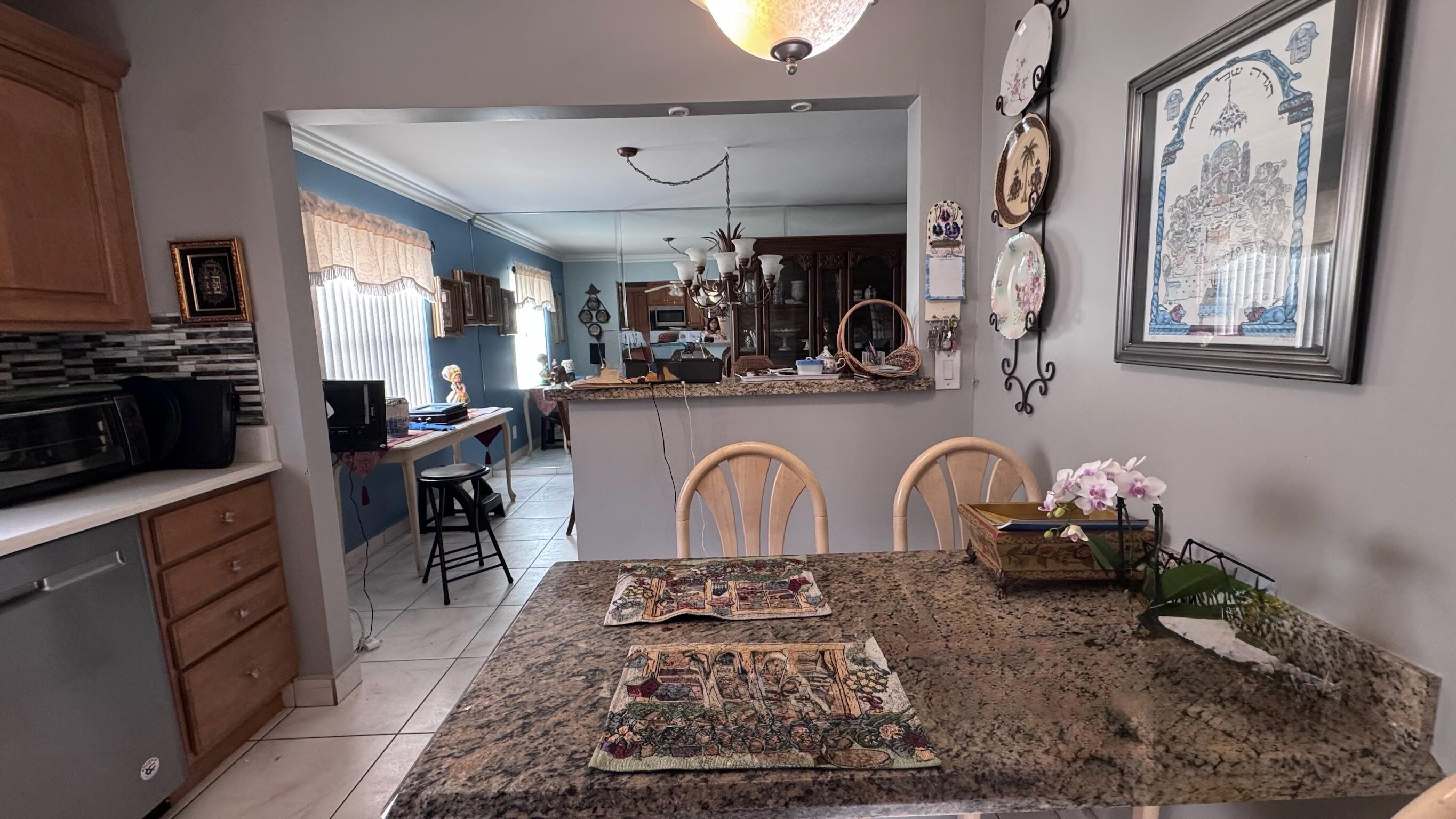 DELRAY VILLAS 2 - Residential