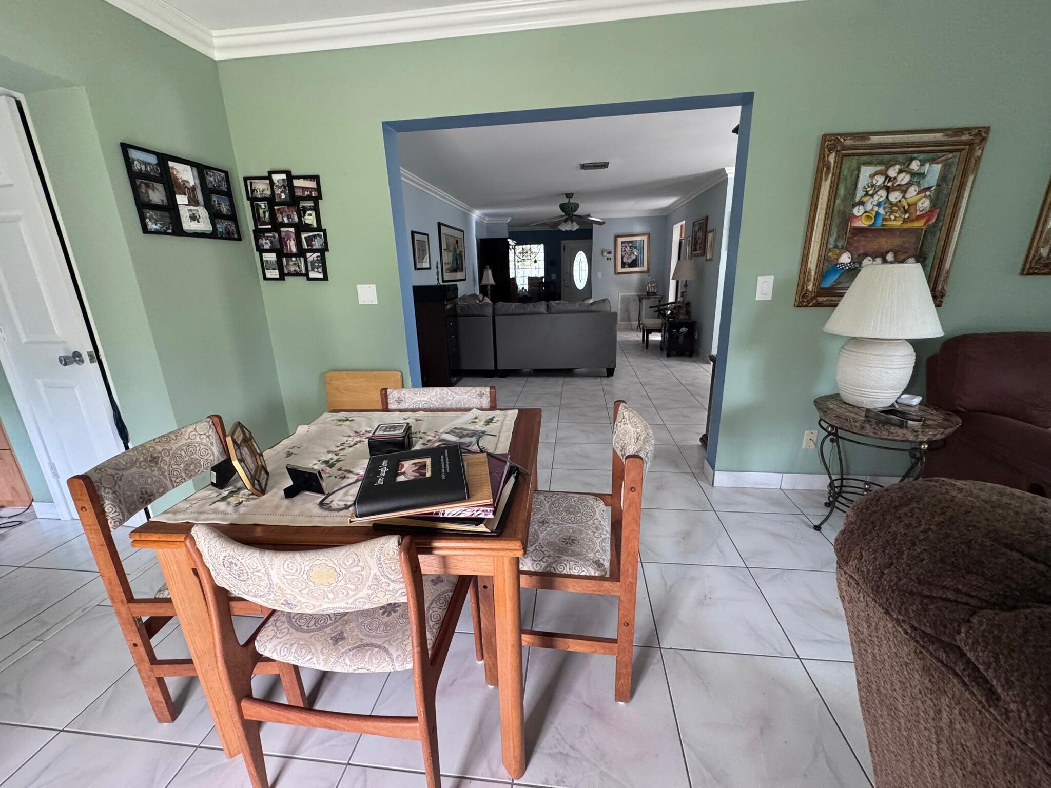 DELRAY VILLAS 2 - Residential