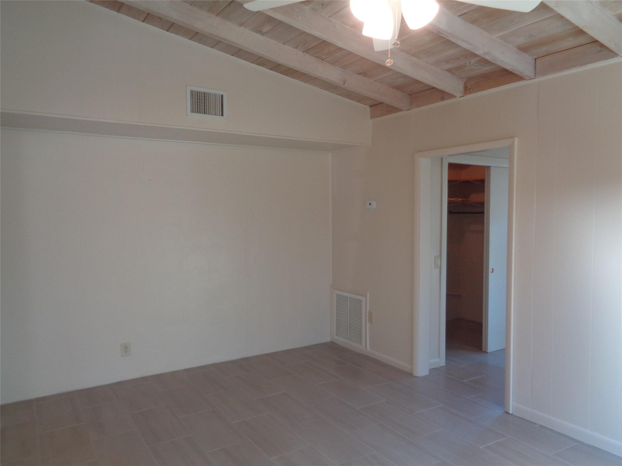 Maurers Highpoint First A - Residential Lease