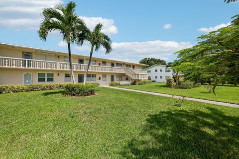 A home in Deerfield Beach