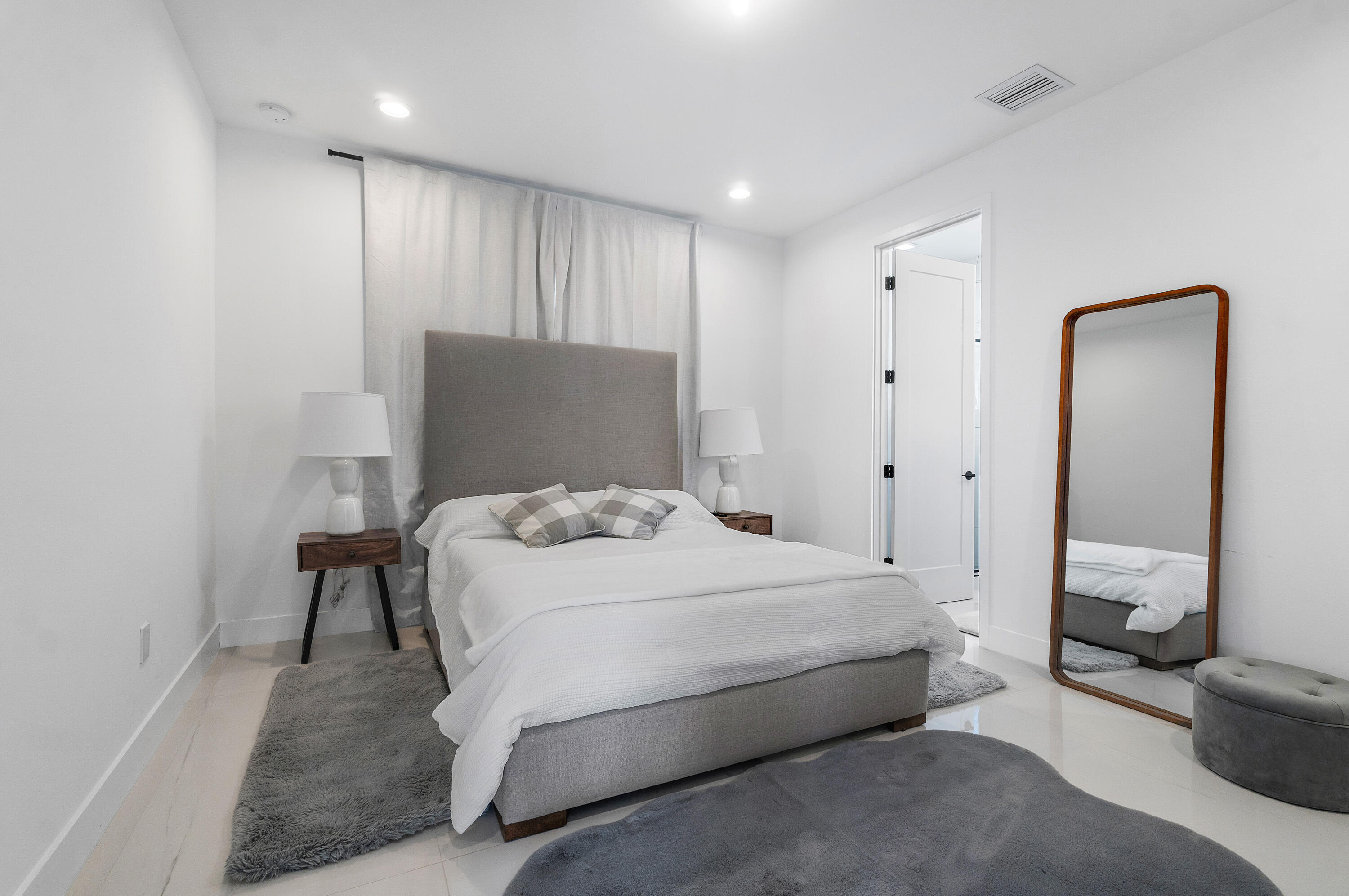 Lotus - Residential Lease