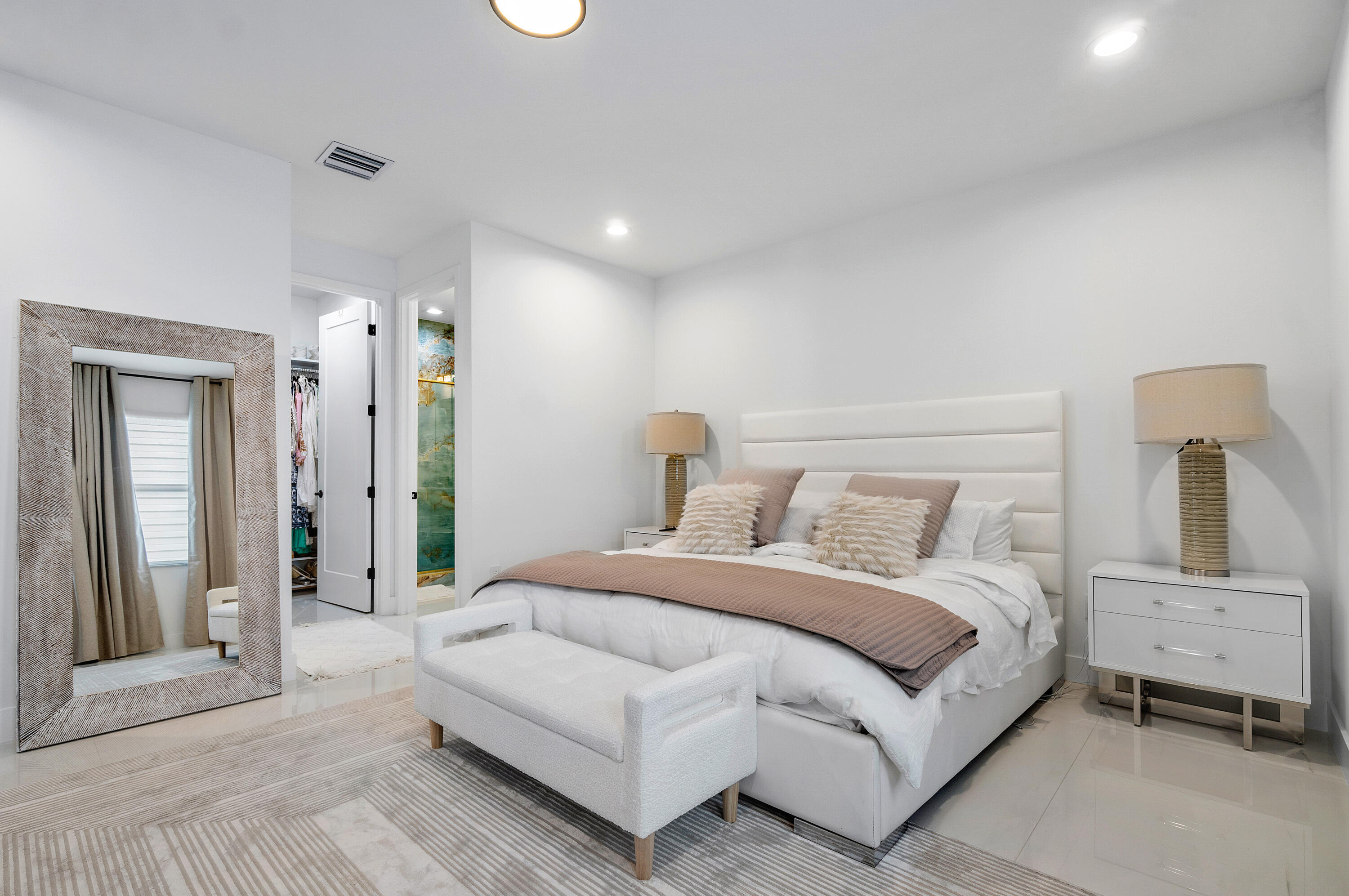 Lotus - Residential Lease