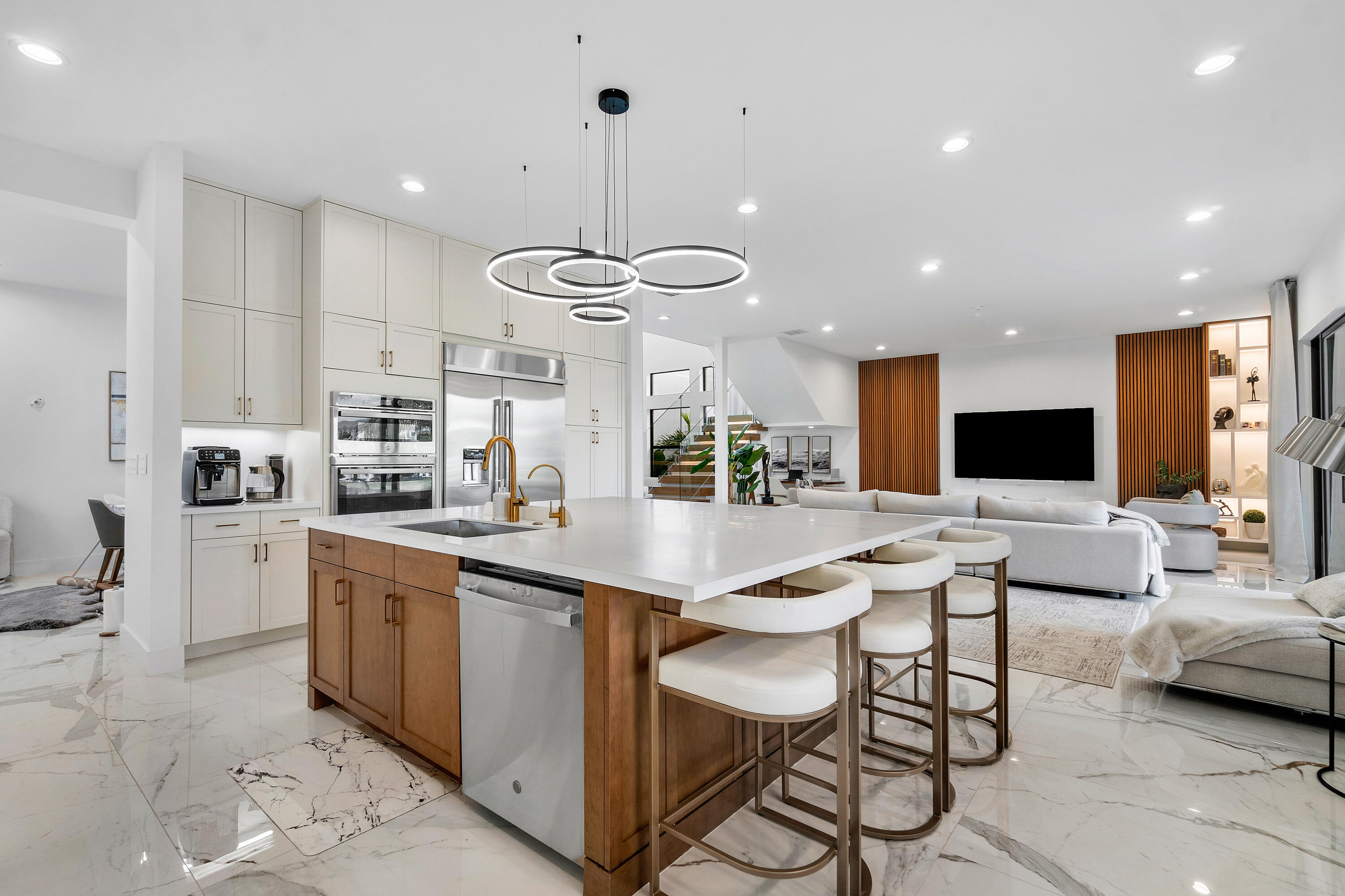 Lotus - Residential Lease