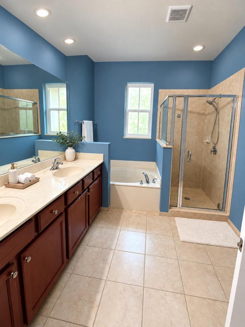 Tiny photo for 4618 Monarch Way, Coconut Creek, FL 33073 (MLS # B26087294)