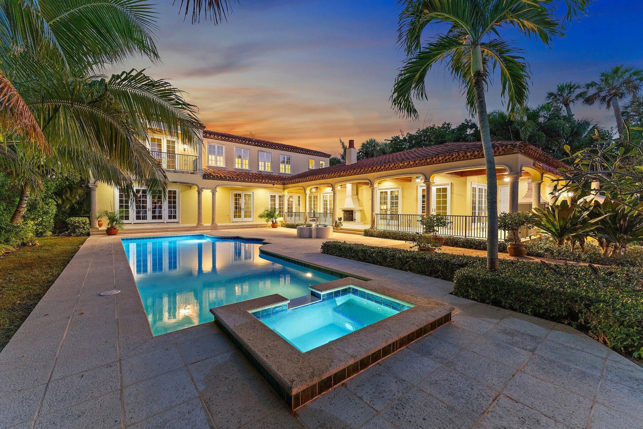 TWIN RIVERS - Residential