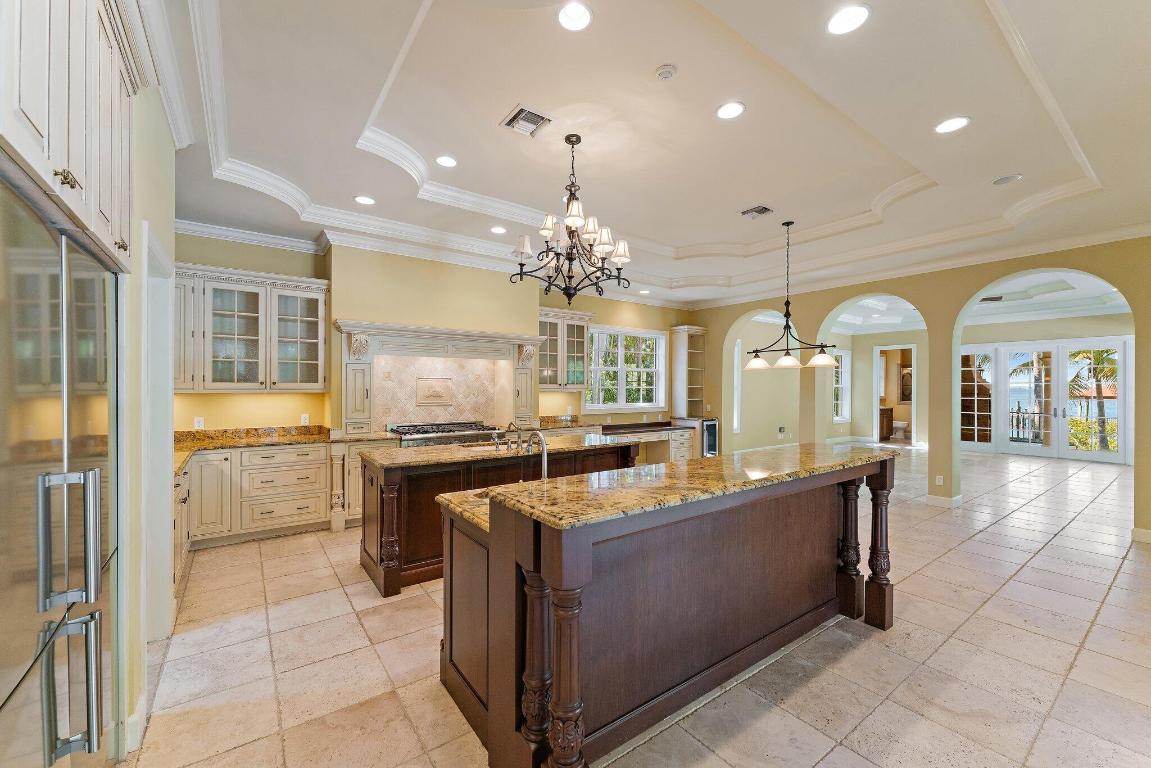 TWIN RIVERS - Residential