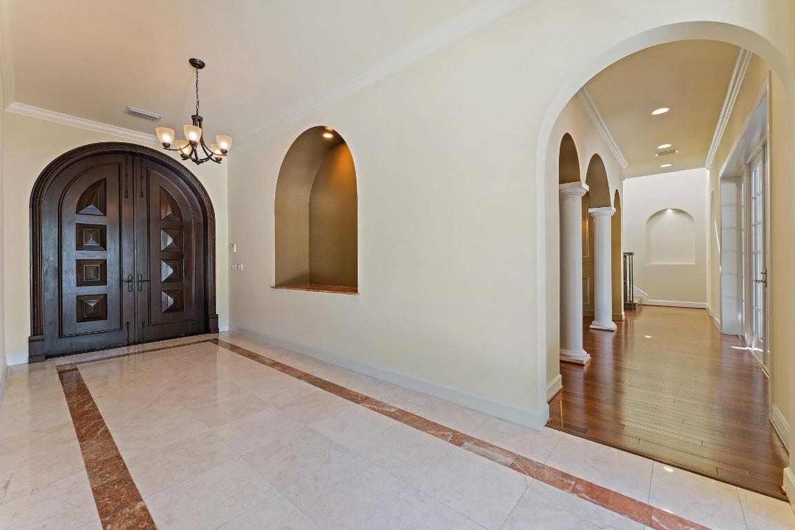 TWIN RIVERS - Residential