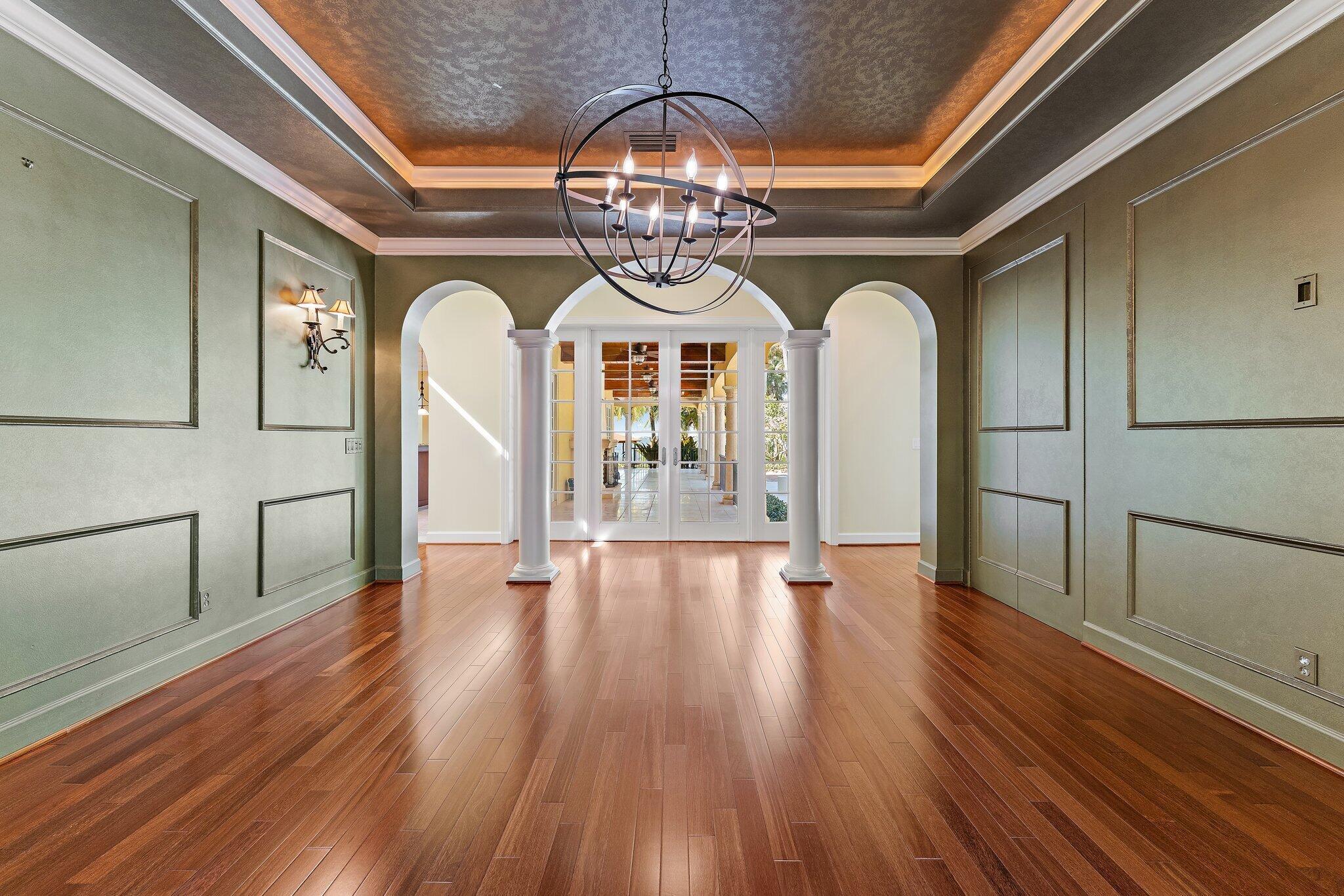 TWIN RIVERS - Residential