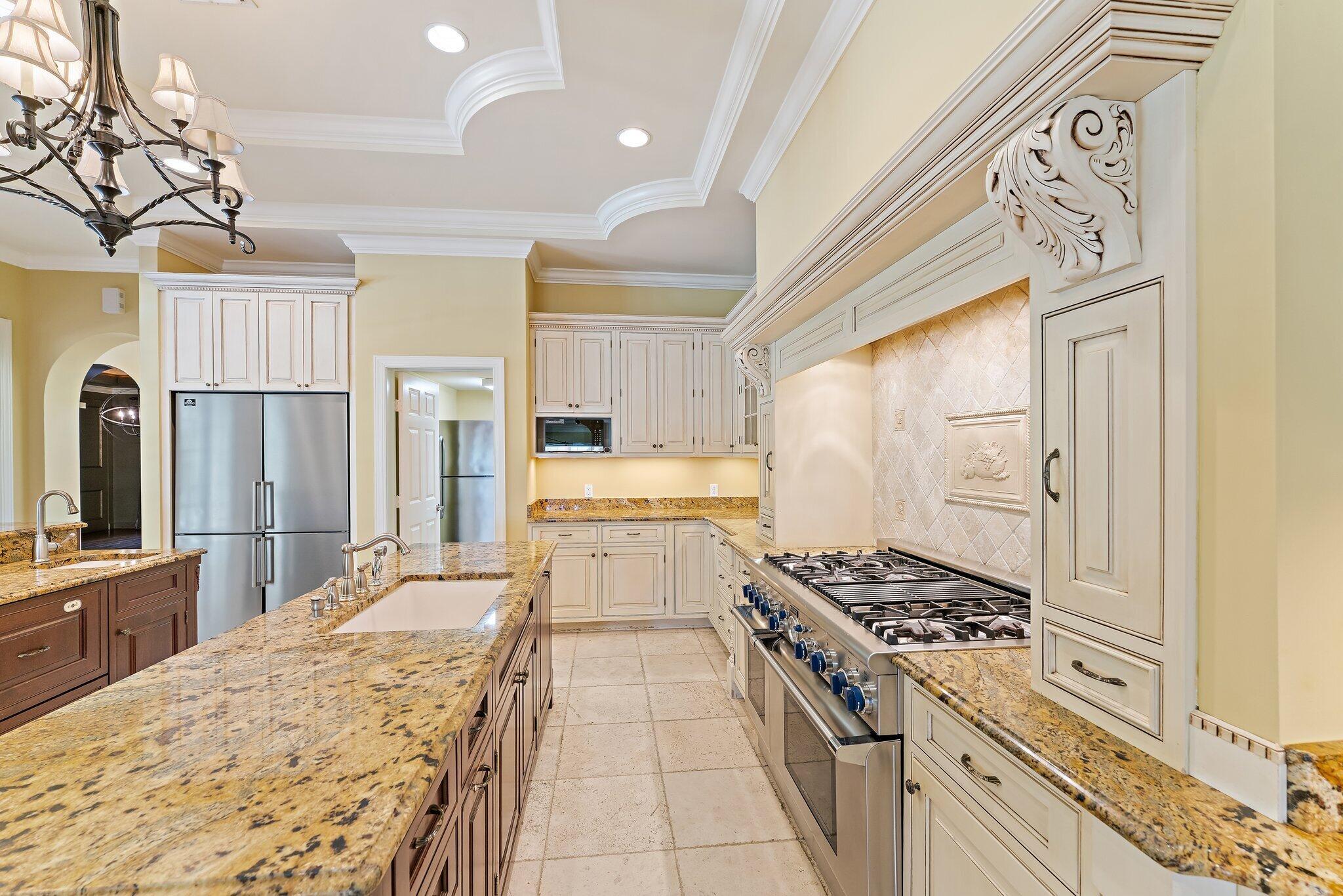 TWIN RIVERS - Residential