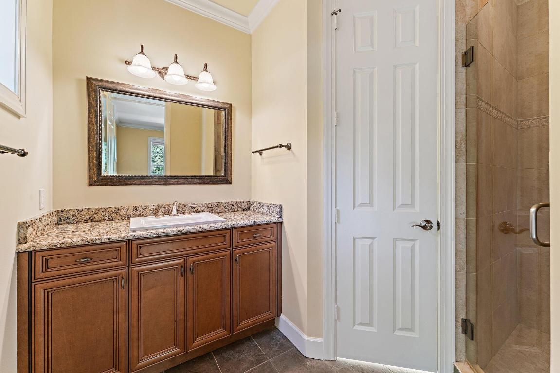 TWIN RIVERS - Residential