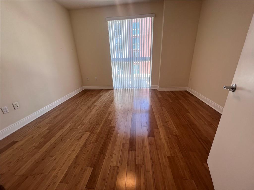 DOWNTOWN DADELAND CONDO NO 3 - Residential Lease