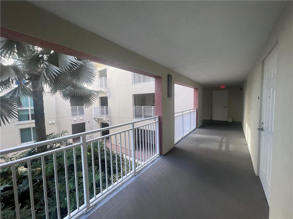 DOWNTOWN DADELAND CONDO NO 3 - Residential Lease