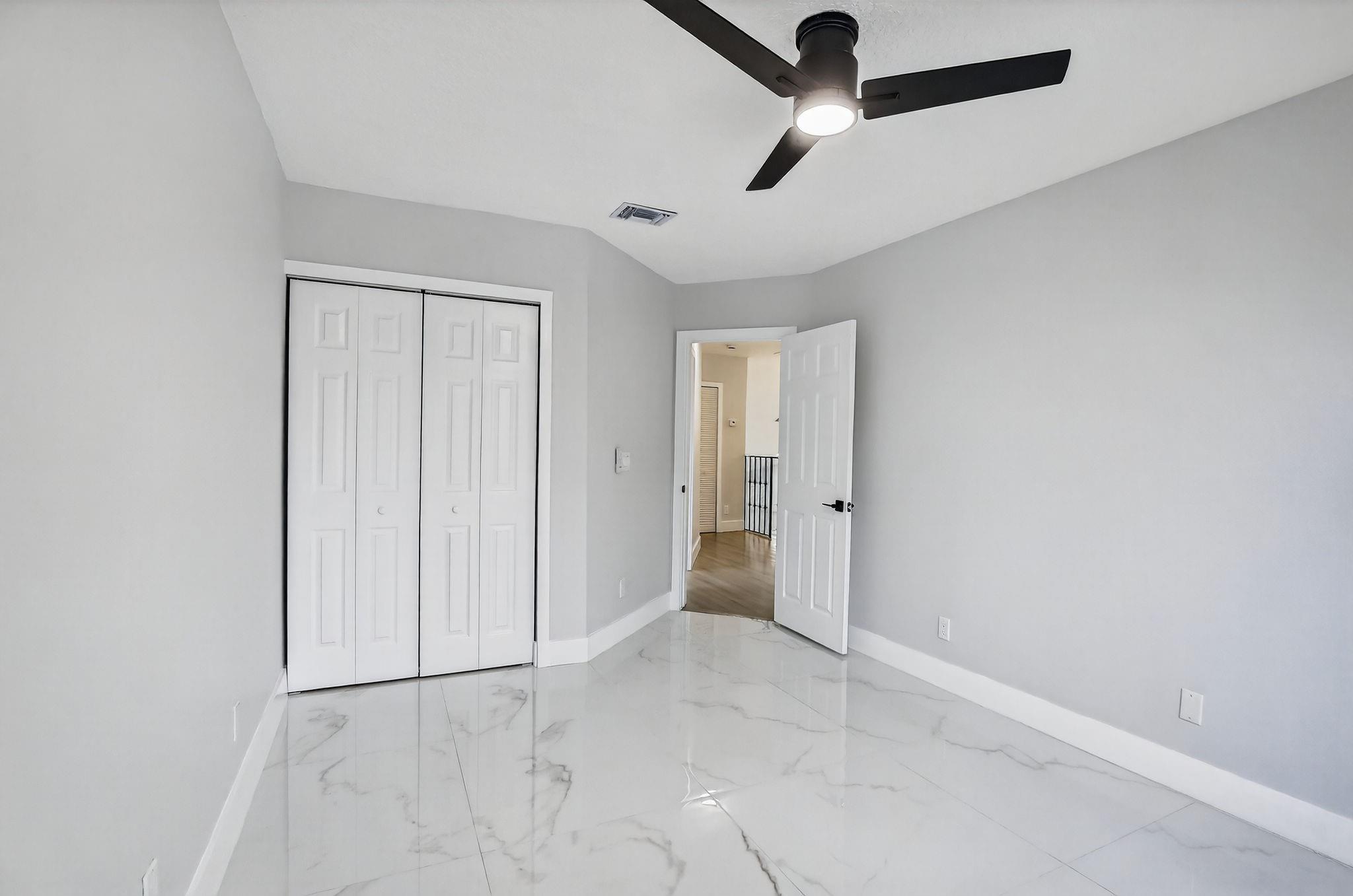 Heftler Homes At Pembroke - Residential