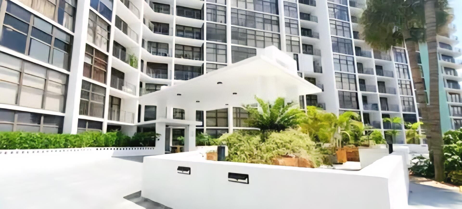 200 Leslie Drive 412
