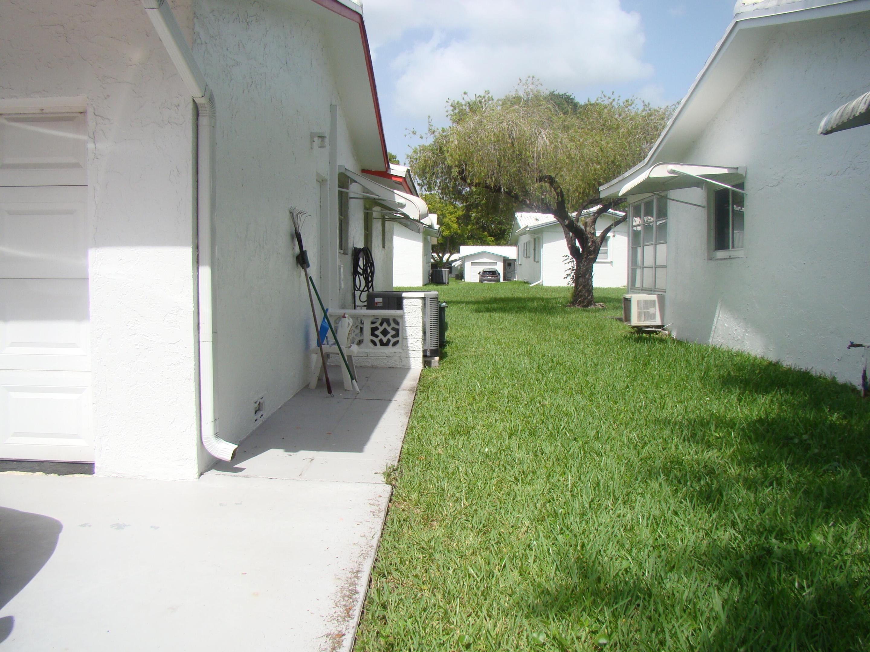 1611 NW 82nd Terrace