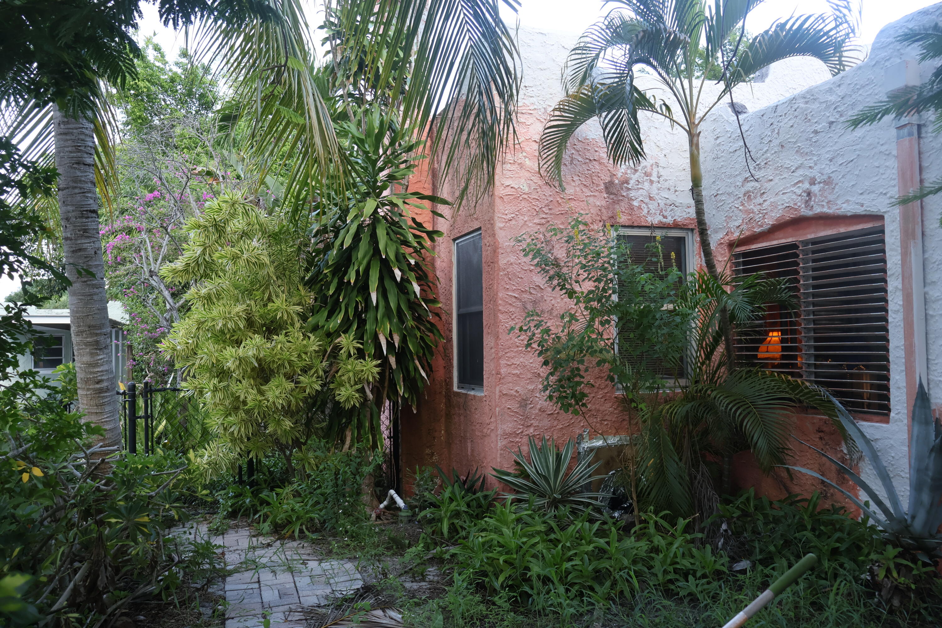 607 EL VEDADO