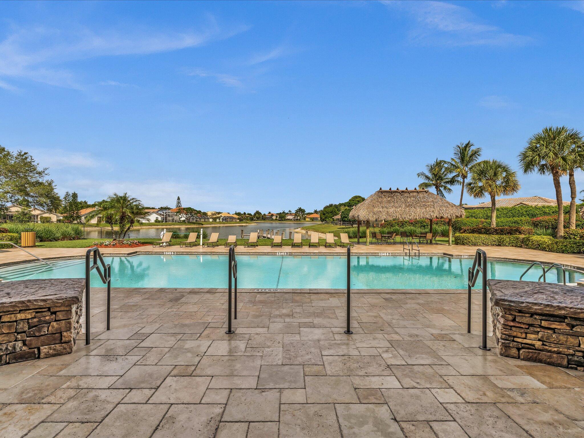 BOCA WINDS PAR E - Residential