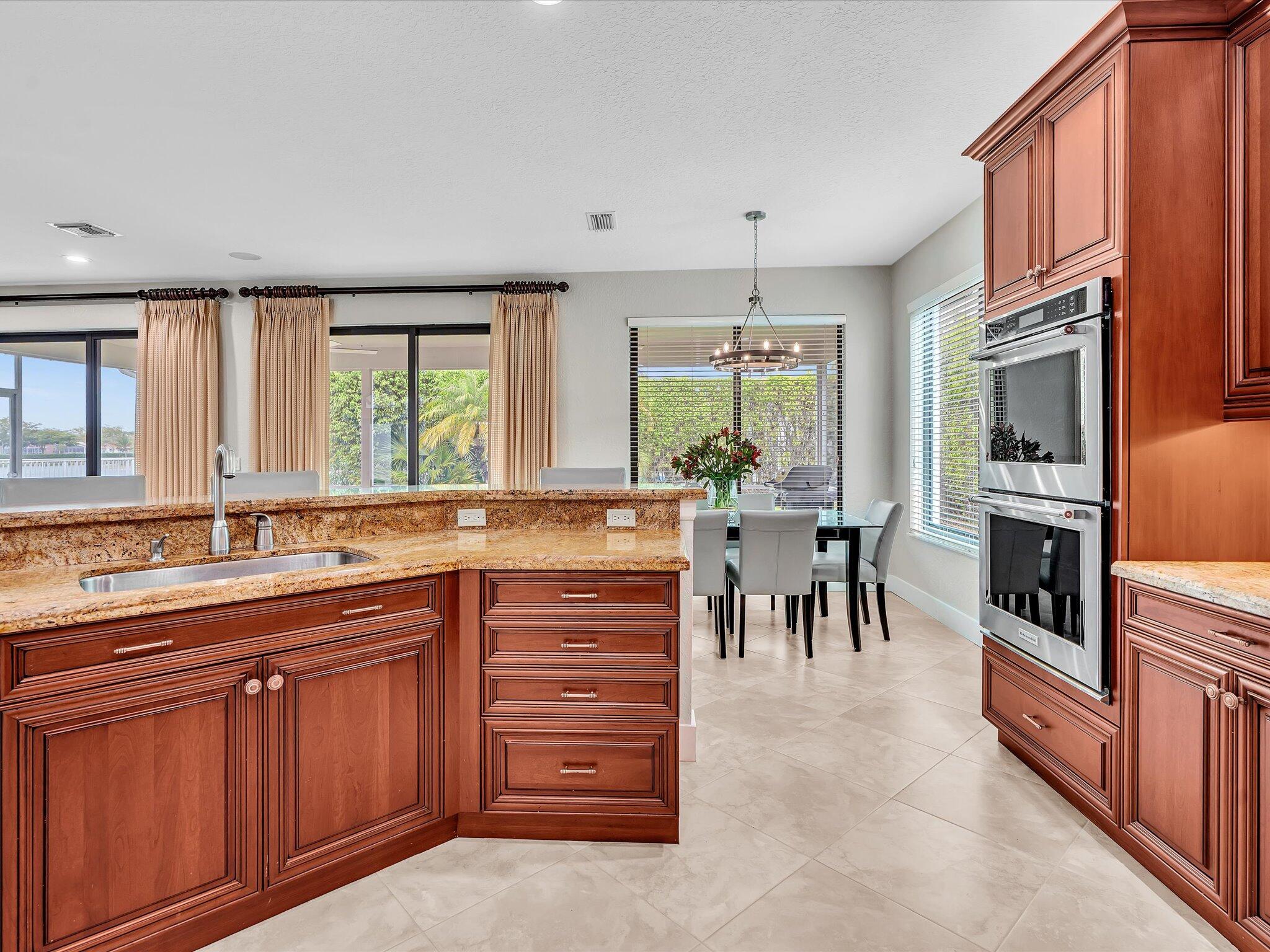 BOCA WINDS PAR E - Residential