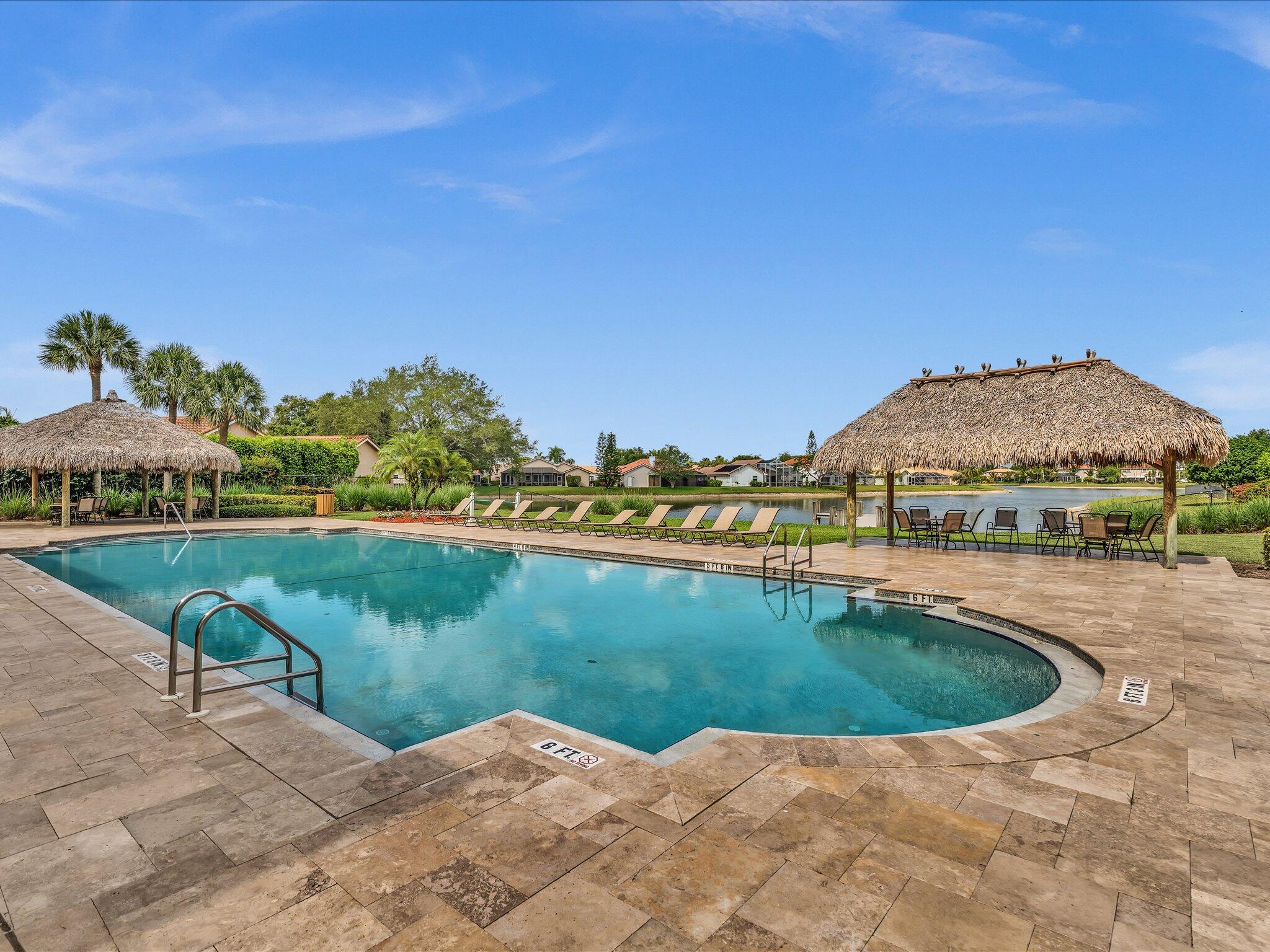 BOCA WINDS PAR E - Residential