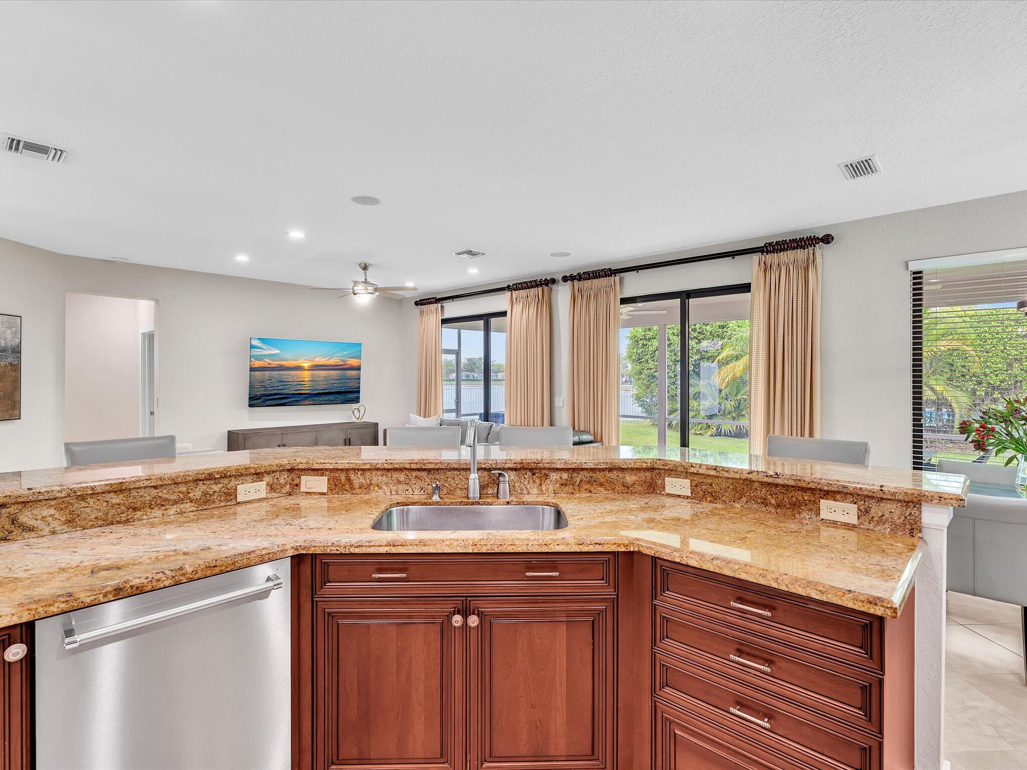 BOCA WINDS PAR E - Residential