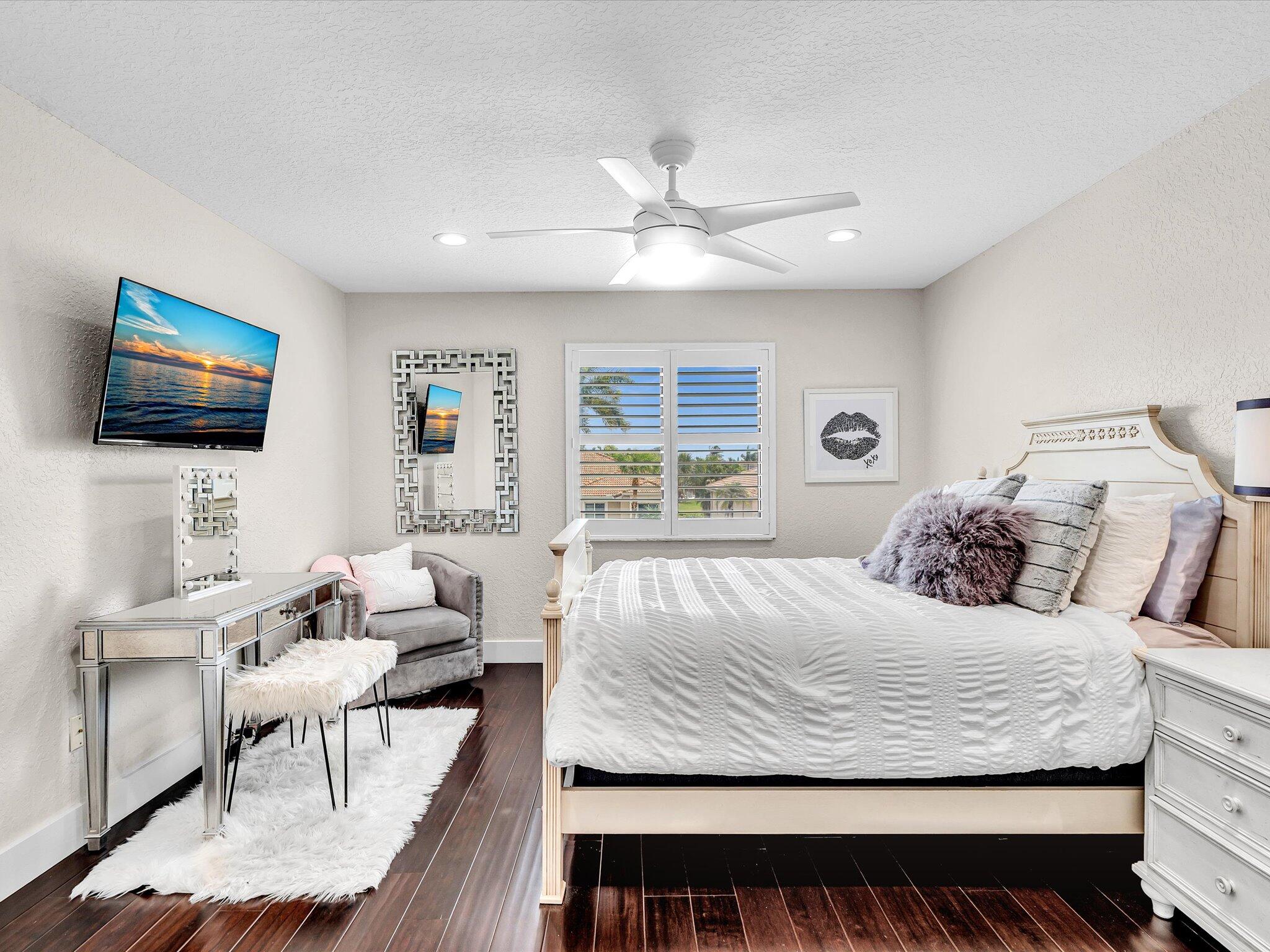 BOCA WINDS PAR E - Residential