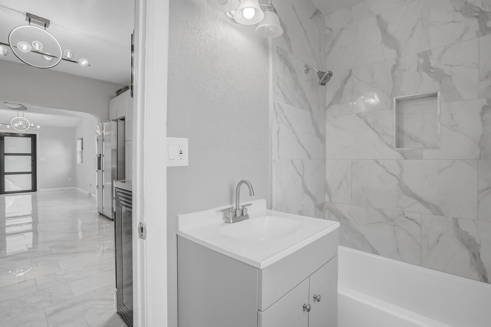 NORTH PALM BEACH - Residential