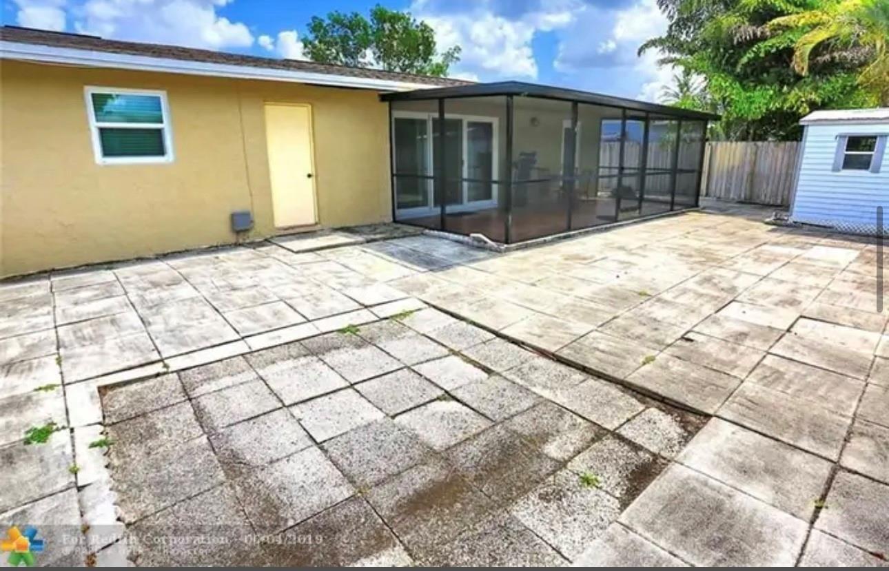 Oriole-Margate Sec 5 84-2 - Residential Lease