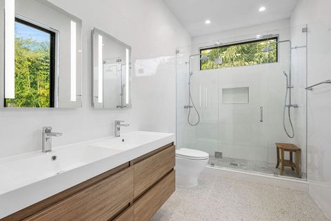 Tiny photo for 229 S Maya Palm Drive, Boca Raton, FL 33432 (MLS # R11161136)