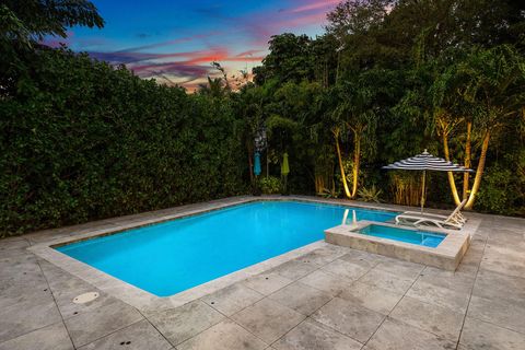 Tiny photo for 229 S Maya Palm Drive, Boca Raton, FL 33432 (MLS # R11161136)