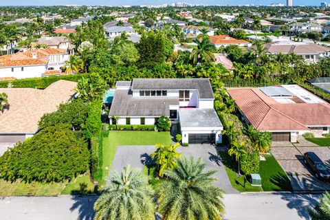 Tiny photo for 229 S Maya Palm Drive, Boca Raton, FL 33432 (MLS # R11161136)