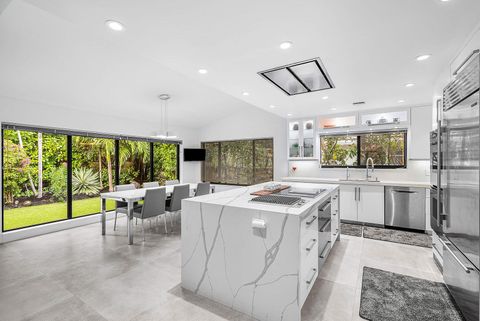 Tiny photo for 229 S Maya Palm Drive, Boca Raton, FL 33432 (MLS # R11161136)