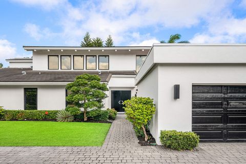 Tiny photo for 229 S Maya Palm Drive, Boca Raton, FL 33432 (MLS # R11161136)