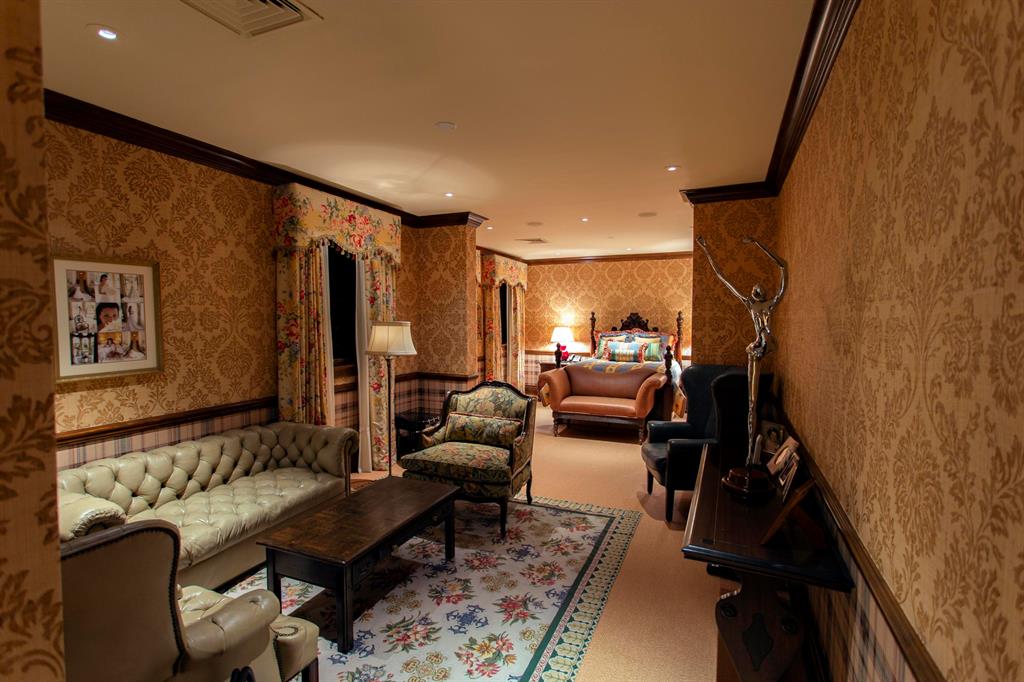 ST ANDREWS COUNTRY CLUB 5 - Residential