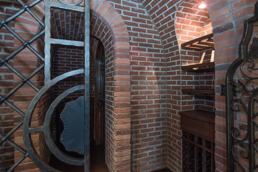 ST ANDREWS COUNTRY CLUB 5 - Residential