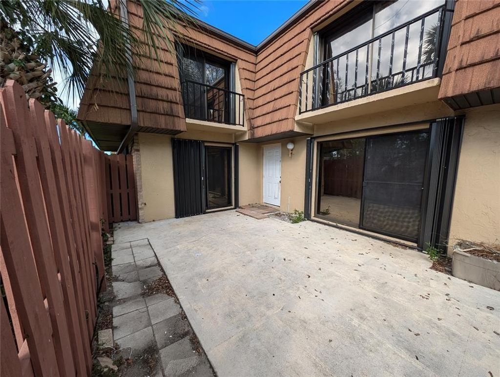 Photo of 1302 Nebraska Avenue #2A, Fort Pierce, FL 34950 (MLS # F10535260)