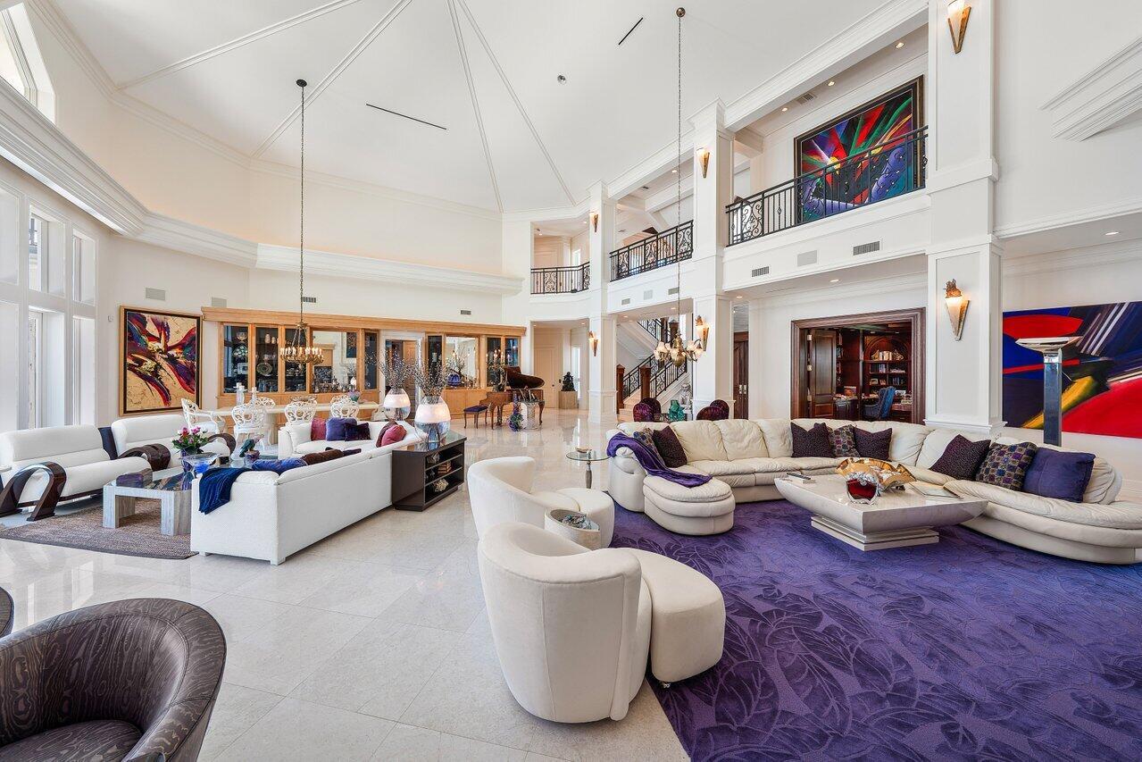 SAILFISH POINT - Residential