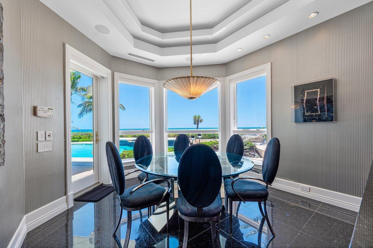 SAILFISH POINT - Residential