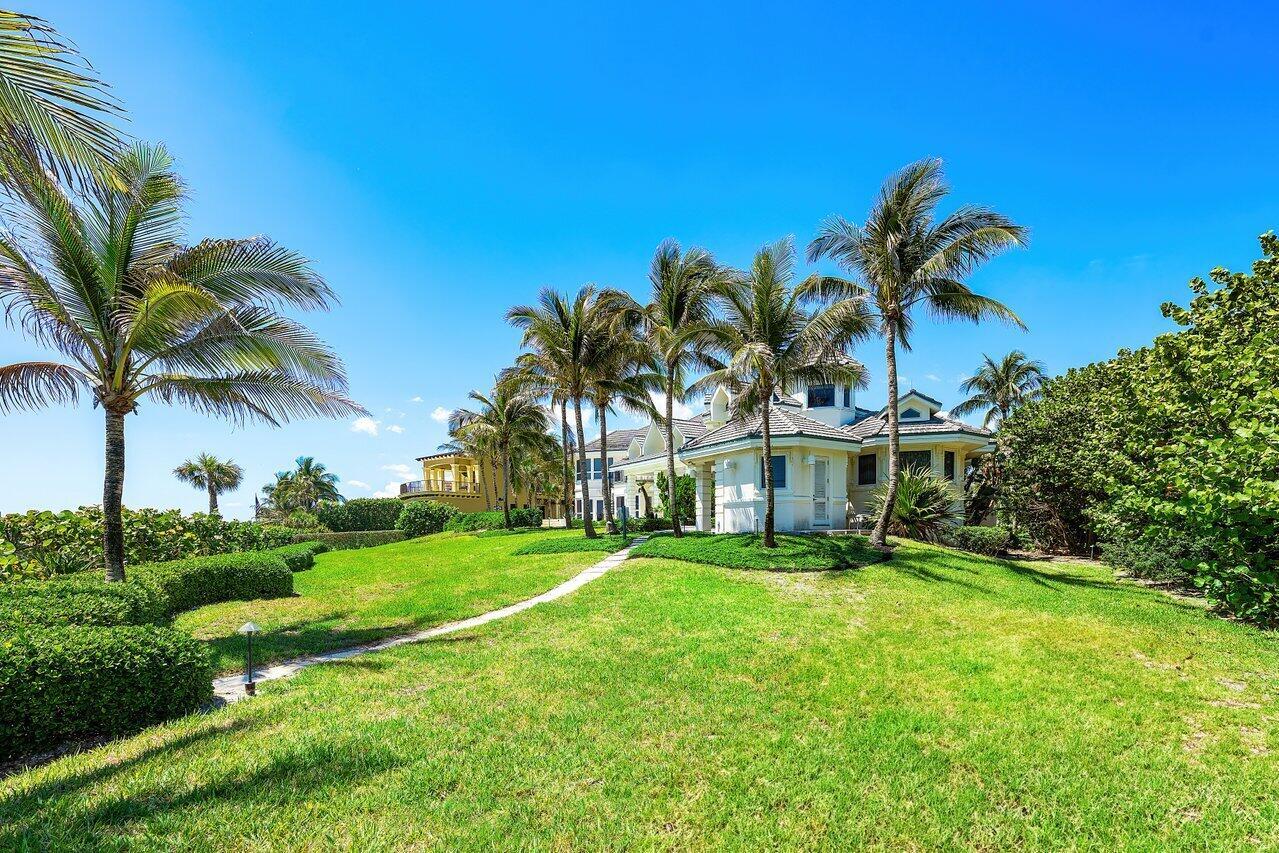 SAILFISH POINT - Residential