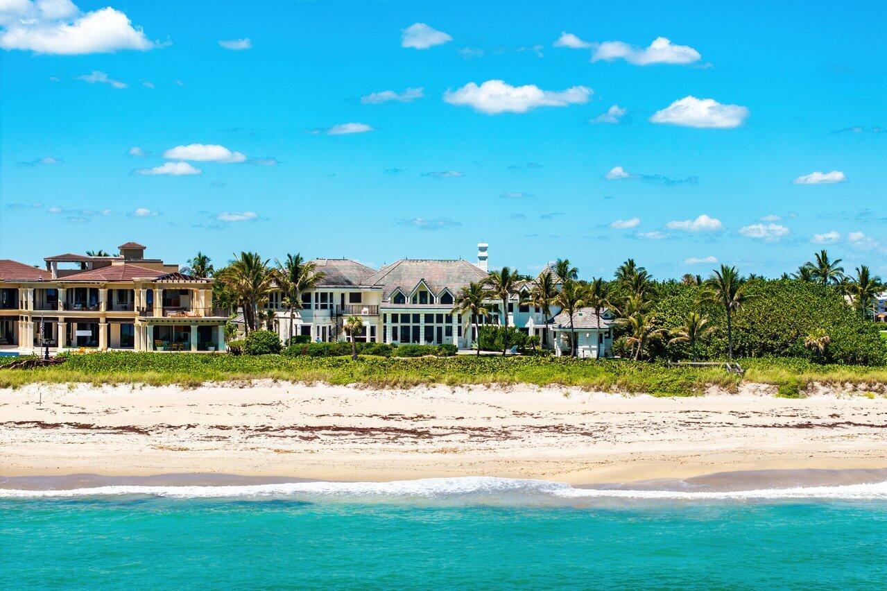 SAILFISH POINT - Residential