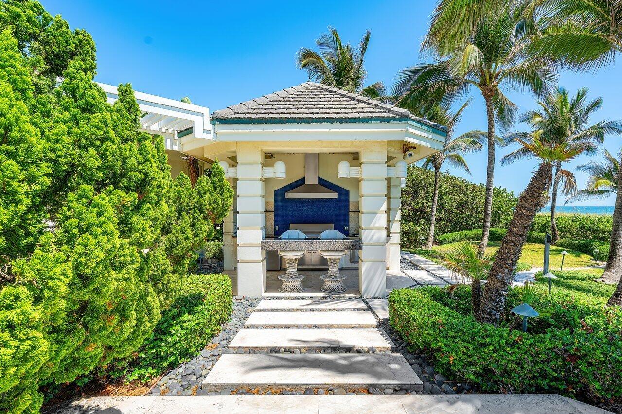 SAILFISH POINT - Residential