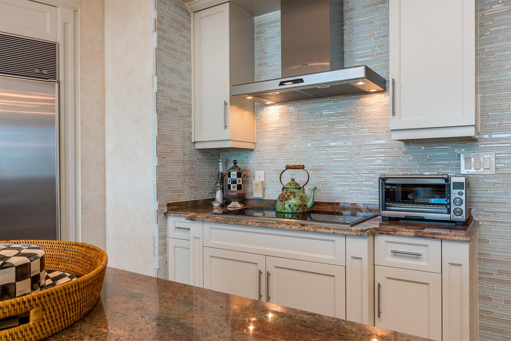 MIZNER GRAND CONDO - Residential