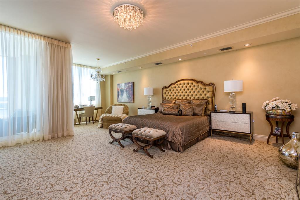 MIZNER GRAND CONDO - Residential