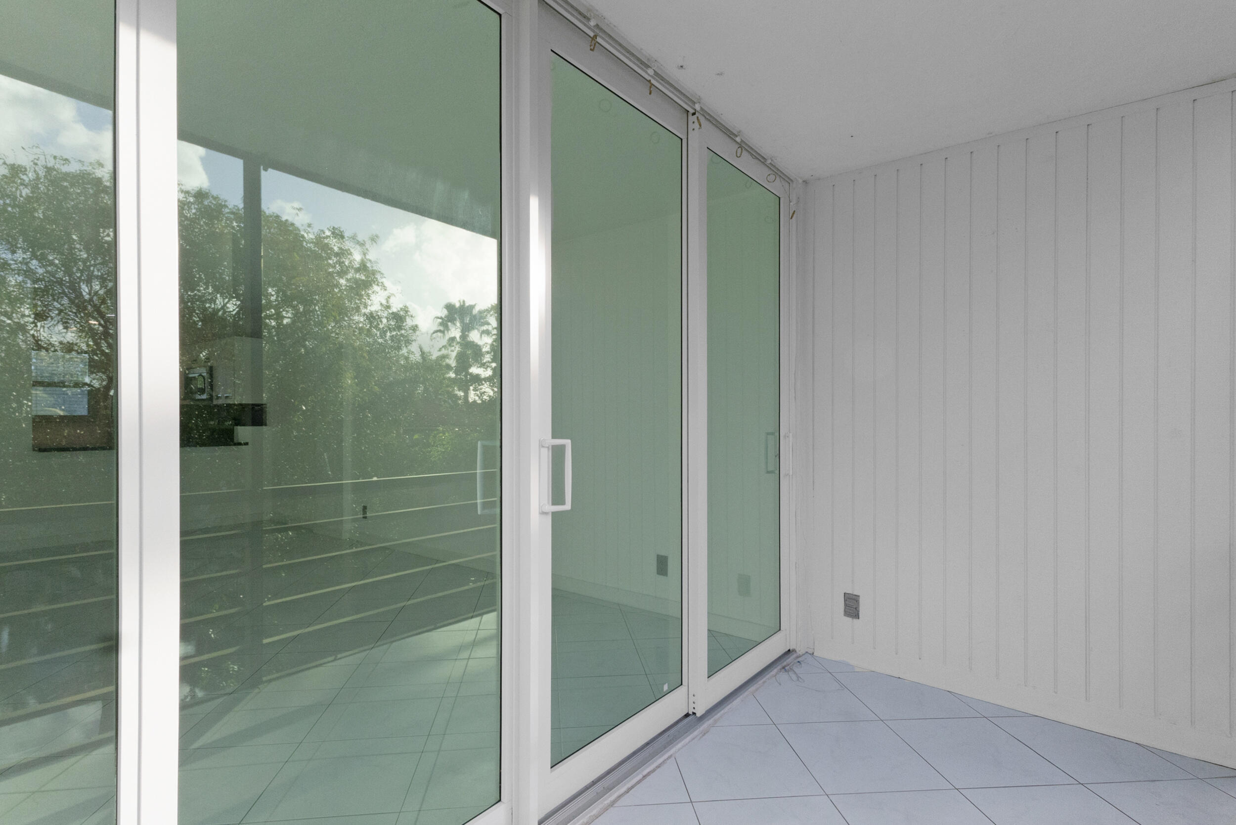 ROYAL PARK CONDO - Residential