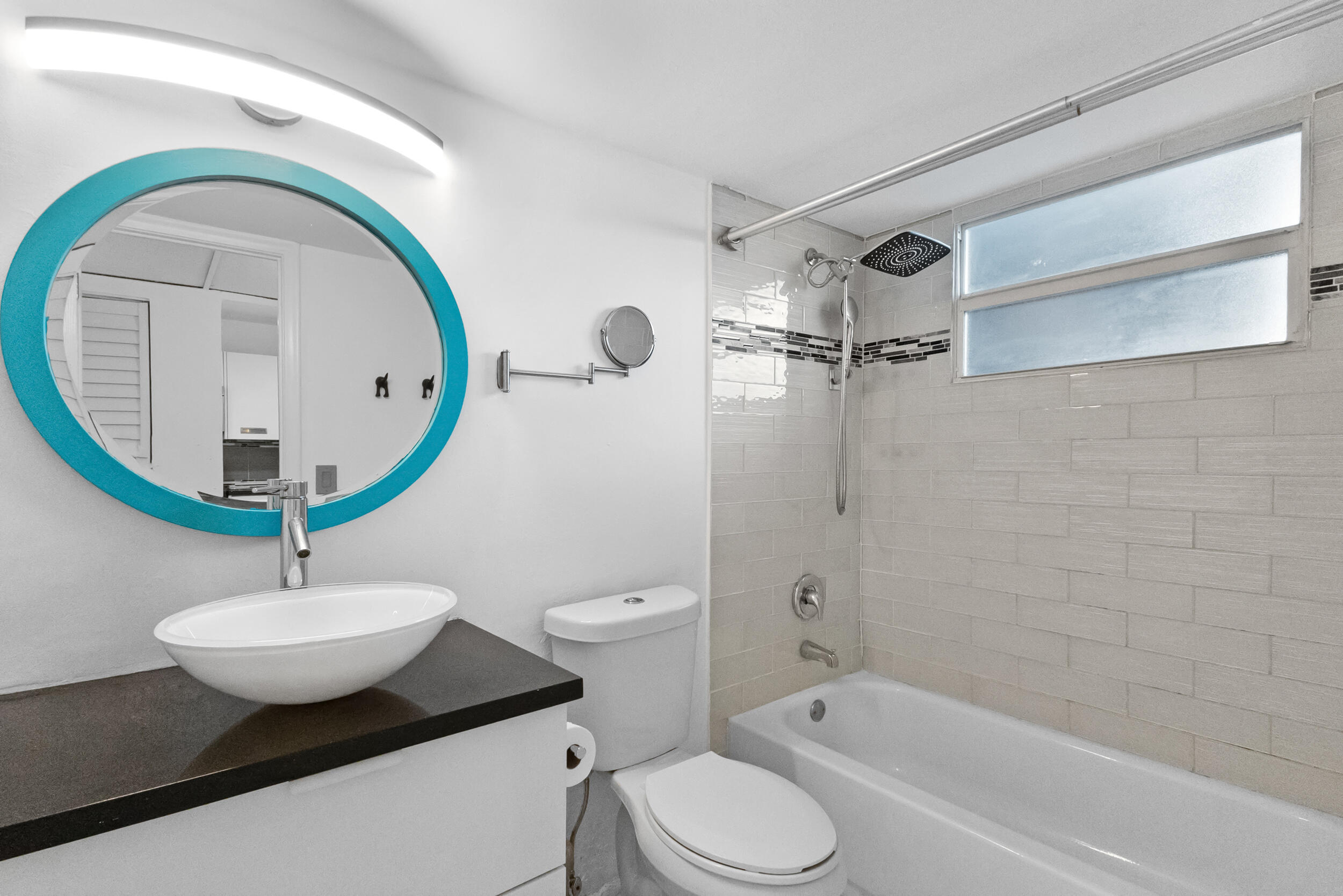 ROYAL PARK CONDO - Residential