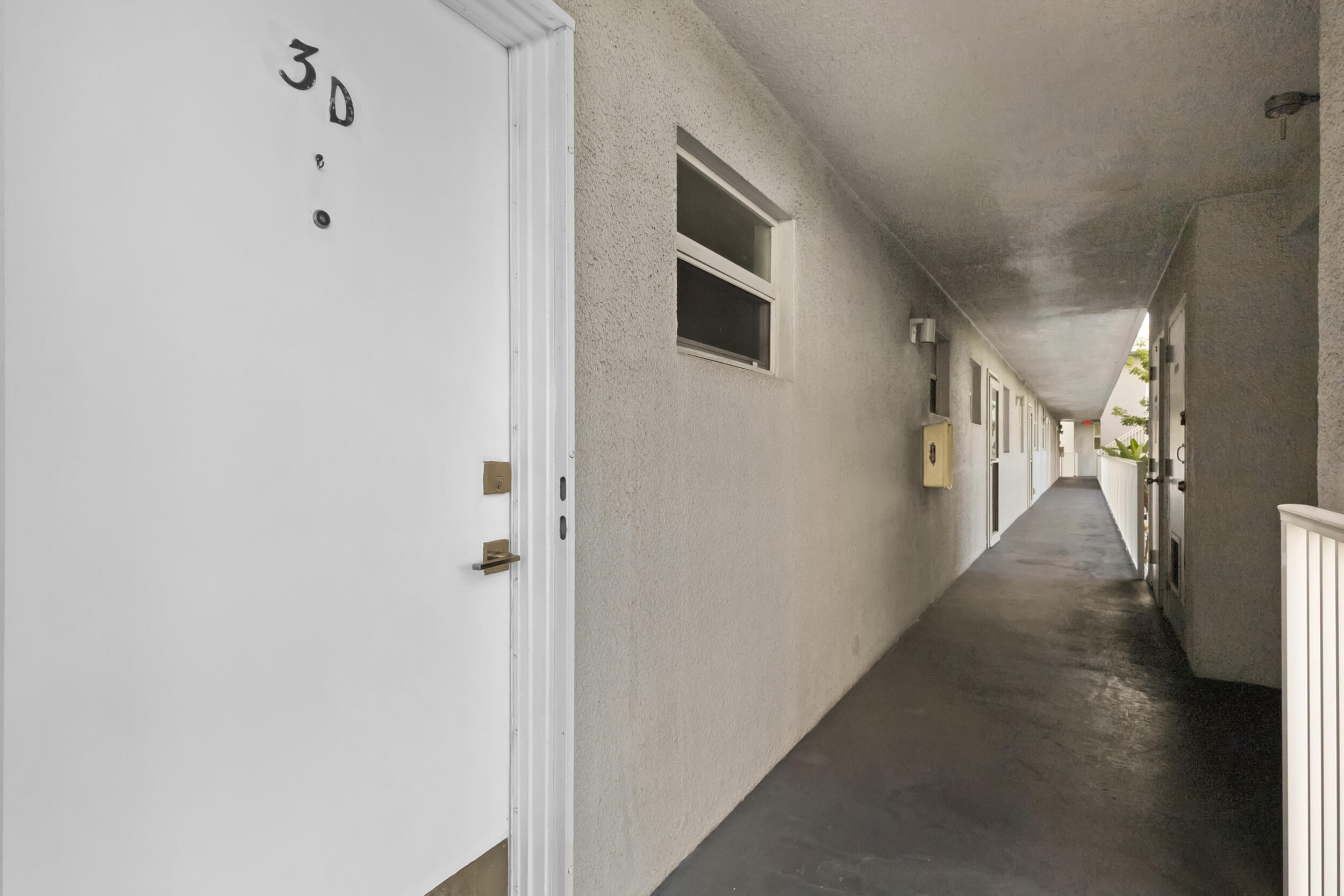 ROYAL PARK CONDO - Residential