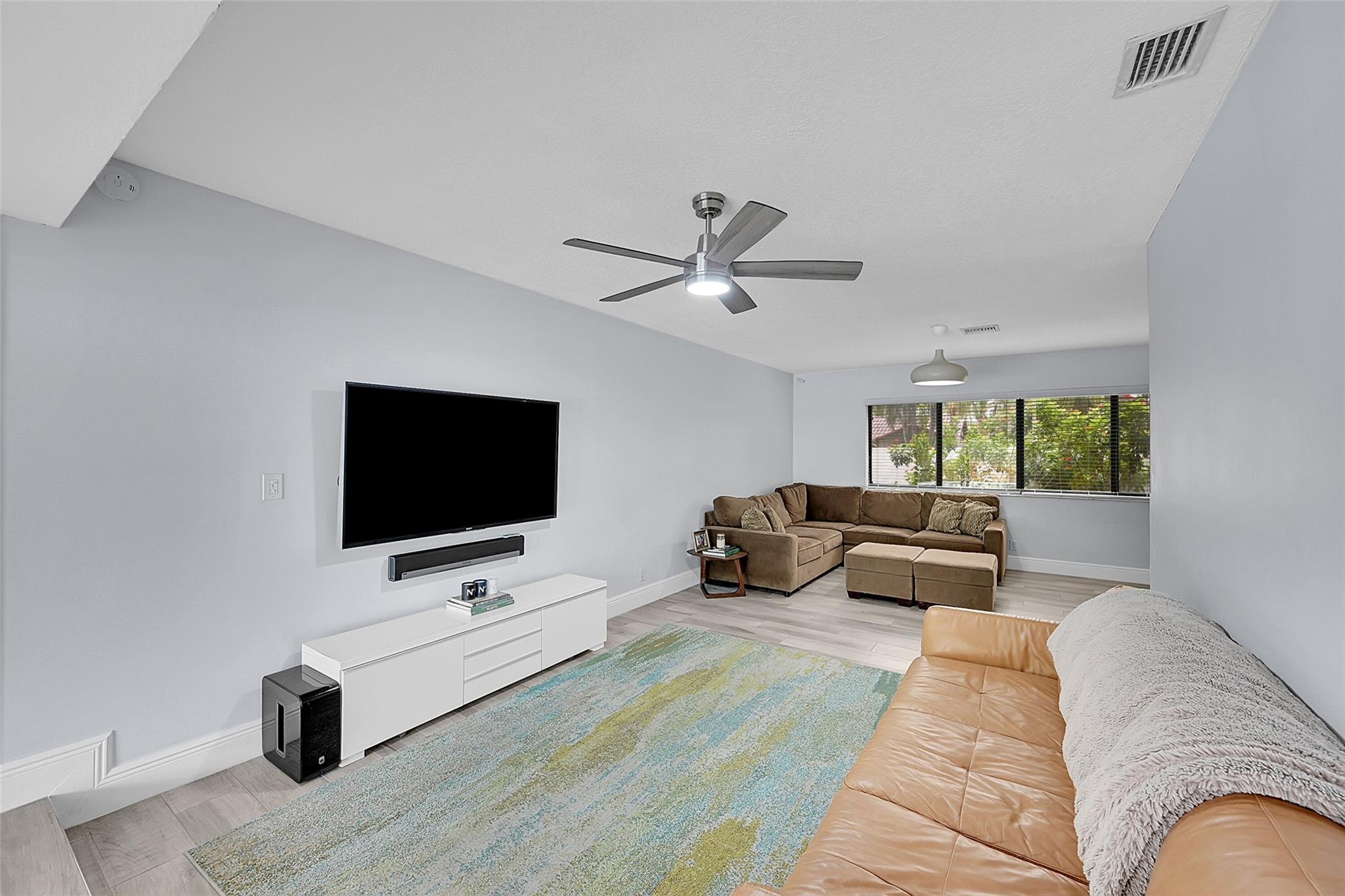 MAPLEWOOD - Residential